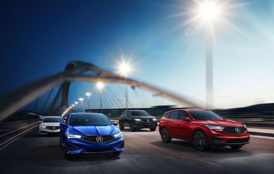  Acura ILX A-Spec 2018 года  (фото 2 из 52)